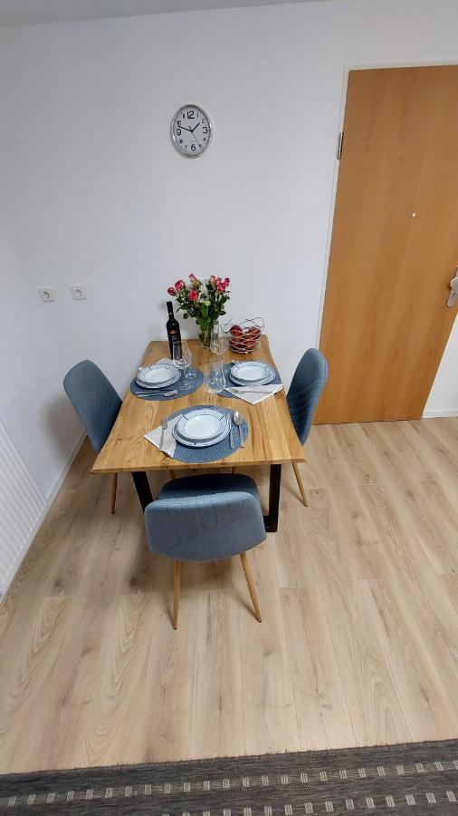 Ferienwohnung Esther ジンゲン エクステリア 写真