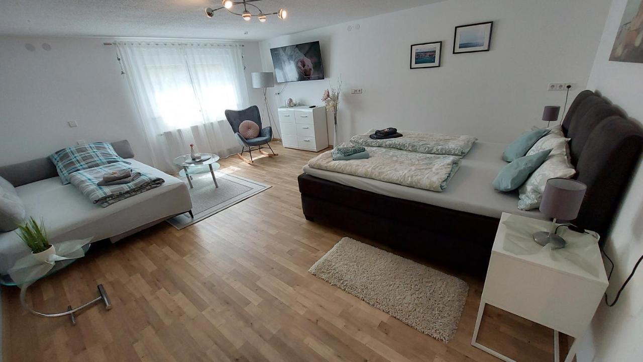 Ferienwohnung Esther ジンゲン エクステリア 写真